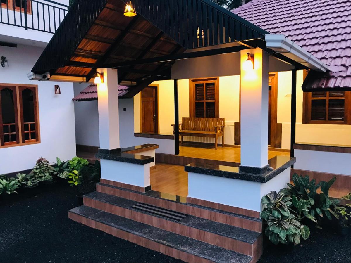 Partho Home Stay Padinjarathara Экстерьер фото